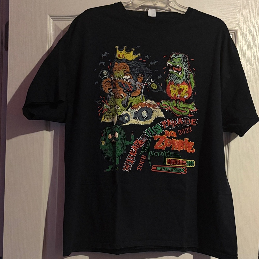Freaks on Parade 2022 tour Black Graphic T-Shirt with Zombie Mudvayne static x